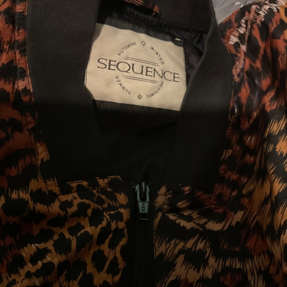 Jacket  by  SEQUENCE .. RETRO  SIZING in pics - Picture 11 of 11